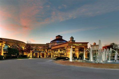 Casino Hotel & Spa in Riverside, Missouri .